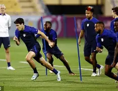 爱游戏官方入口-国际比赛日布莱顿备战足总杯布莱顿伤情更新备战英超,这操作让人直呼:赛前利物浦调整名单以备意大利杯