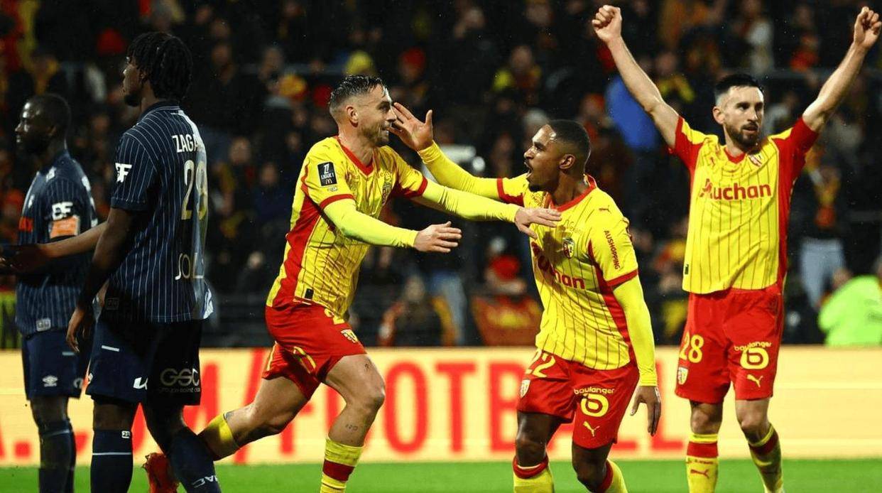 爱游戏-内马尔超然混剪