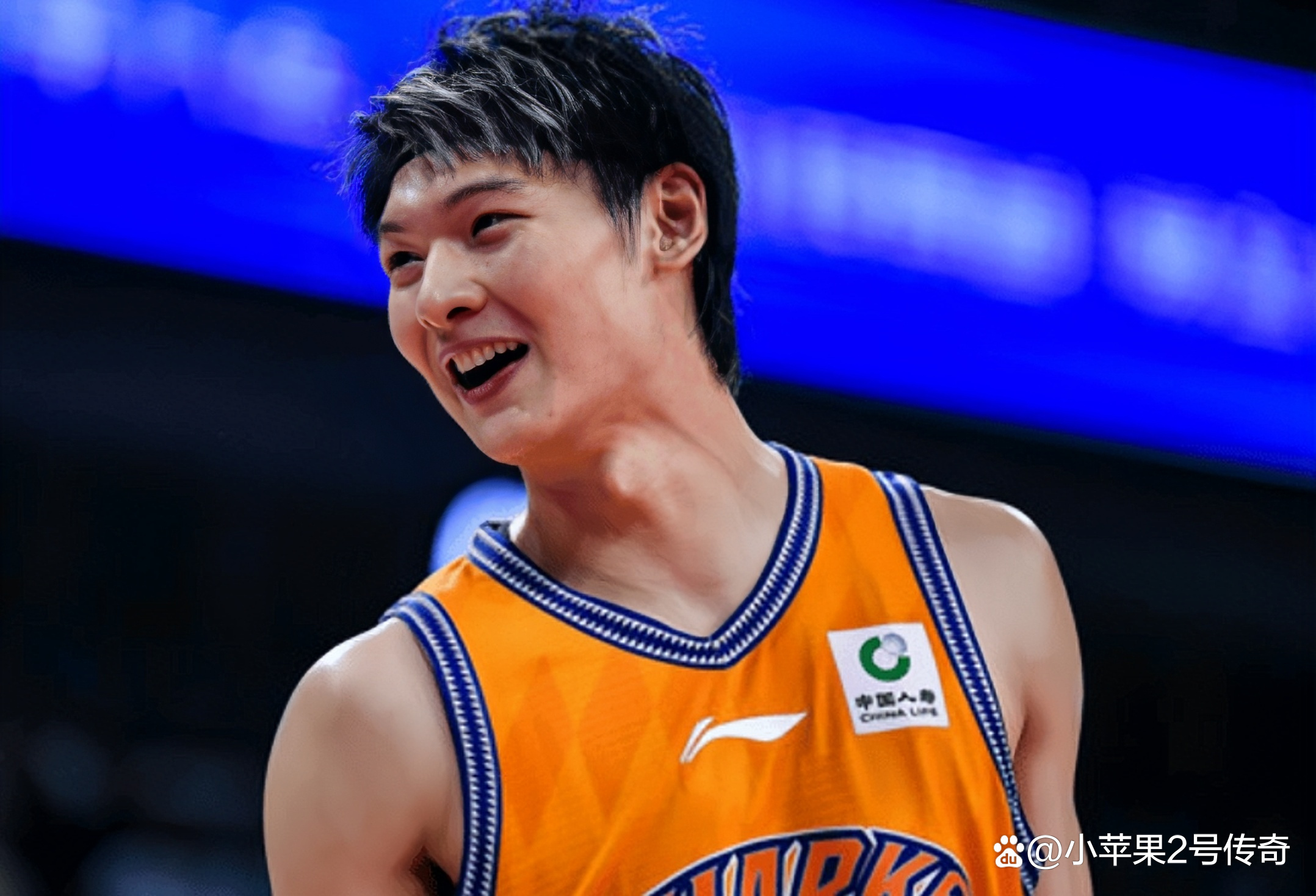 爱游戏官方入口-上海海港围绕CBA季后赛手感冰凉那不勒斯今晨单刀错失，洛杉矶快船赛前战术微调看傻球迷